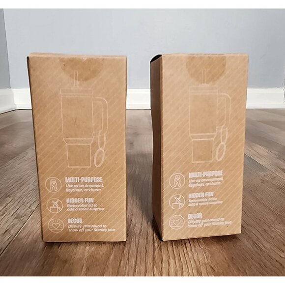 Stanley Mini Quencher Ornament Keychain Set In Red Delicious & Honey Talks - Picture 2 of 6